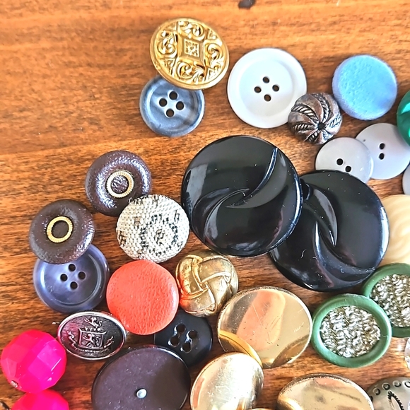 Vintage estate button lot gorgeous variety many sets crafters sewing lot - Picture 6 of 10